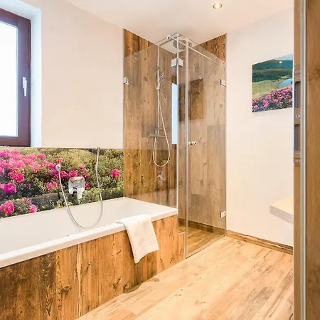 Gastehaus Hornegger 3*
