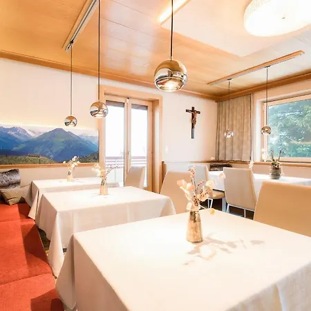 Gastehaus Hornegger 3*