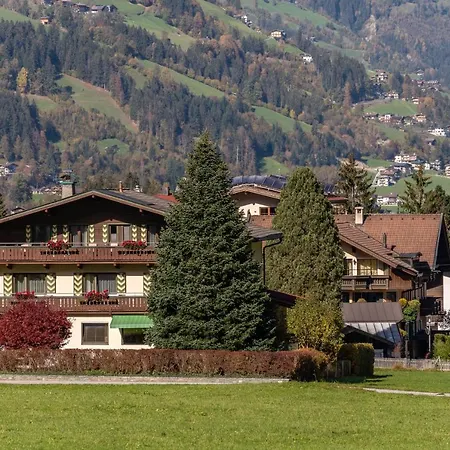 Konukevi Gaestehaus Hornegger 3*