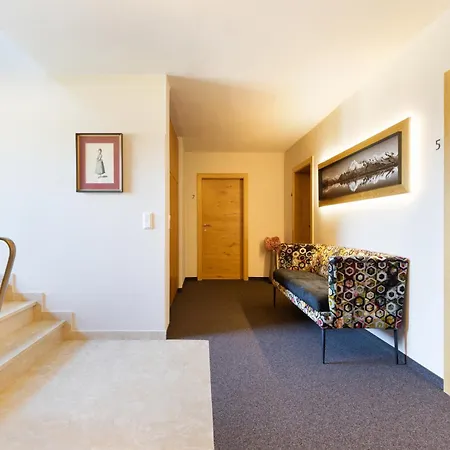 Gastehaus Hornegger 3*