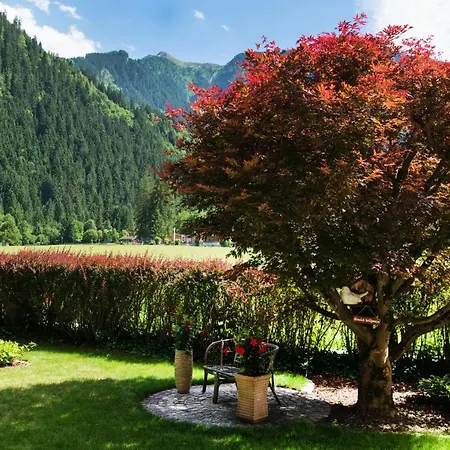 Gaestehaus Hornegger 3*