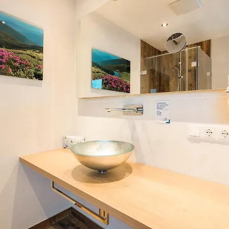 بيت ضيافة Gaestehaus Hornegger